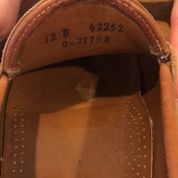 Allen Edmonds Nashua Tassel Loafer tan w/tan trim - Picture 5 of 8